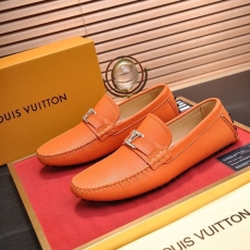 Louis Vuitton Low Shoes